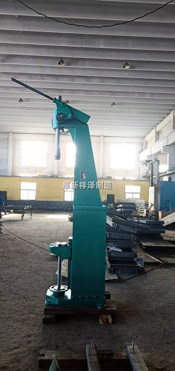 工作臺(tái)可調(diào)式壓力機(jī)，阜新市祥澤制造